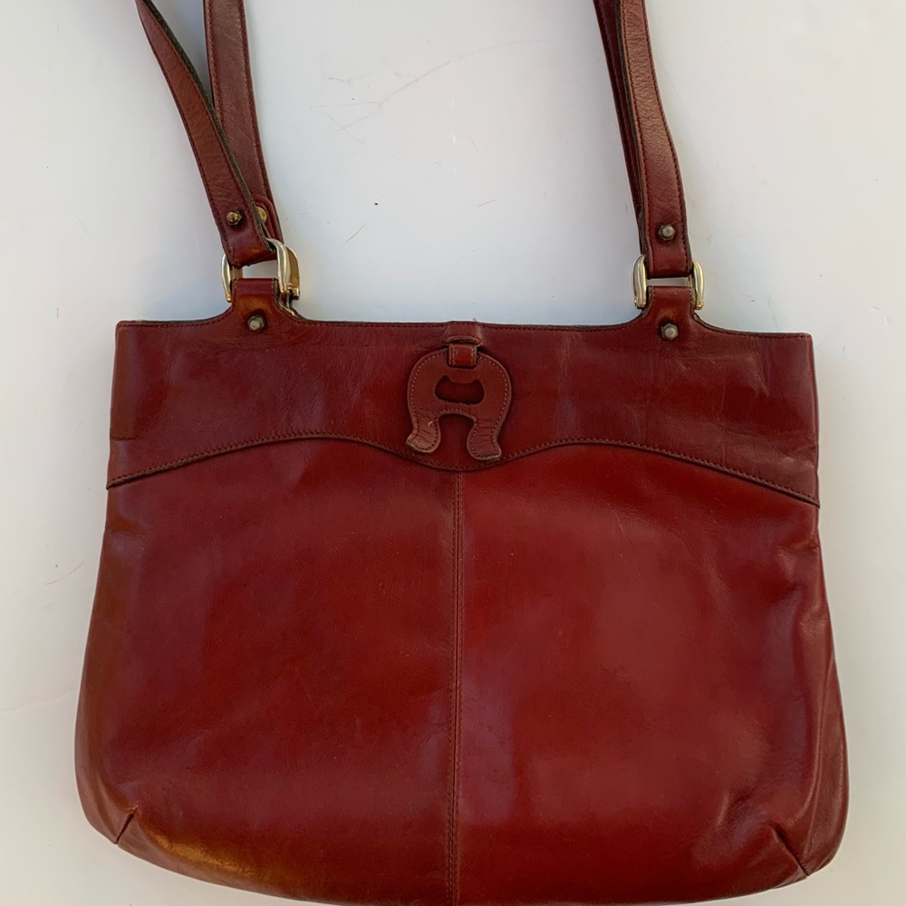 Etienne Aigner Red Oxblood Leather Shoulder Bag - Picture 3 of 16